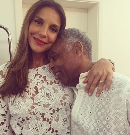 Em entrevista com Gilberto Gil a cantora Ivete Sangalo fala sobre política e religião 