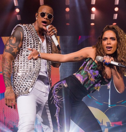 David Brazil posta vídeo de Anitta dançando e marca Leo Santana David Brazil posta vídeo de Anitta dançando e marca Leo Santana