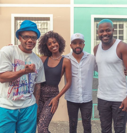 Unha Pintada lança single “Vizinhança” com participação de influenciadores baianos Unha Pintada lança single “Vizinhança” com participação de influenciadores baianos