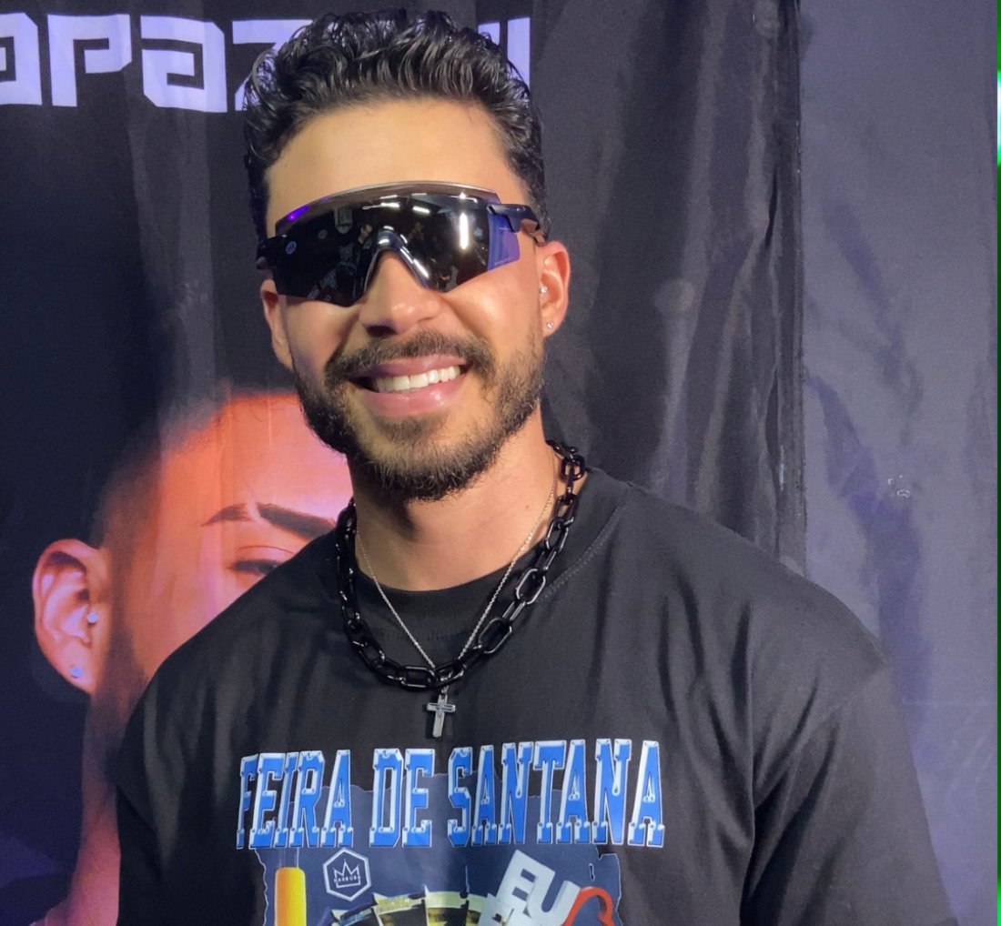 [Fique por dentro: Papazoni grava DVD no MAM da Bahia com convidados especiais e hits do verão!]