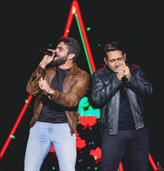Henrique & Juliano voltam a Salvador após 2 anos: 'maior saudade de todos os tempos'